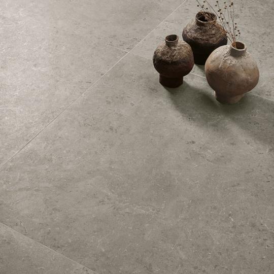 kulteri szurke 20mm 2cm fagyallo beton burkolat jarolap 80x80cm padlolap csempe greslap terasz kert kavicsagy serenissima italica mediterran vastag kocsibeallo homokagyba burkolhato.jpg